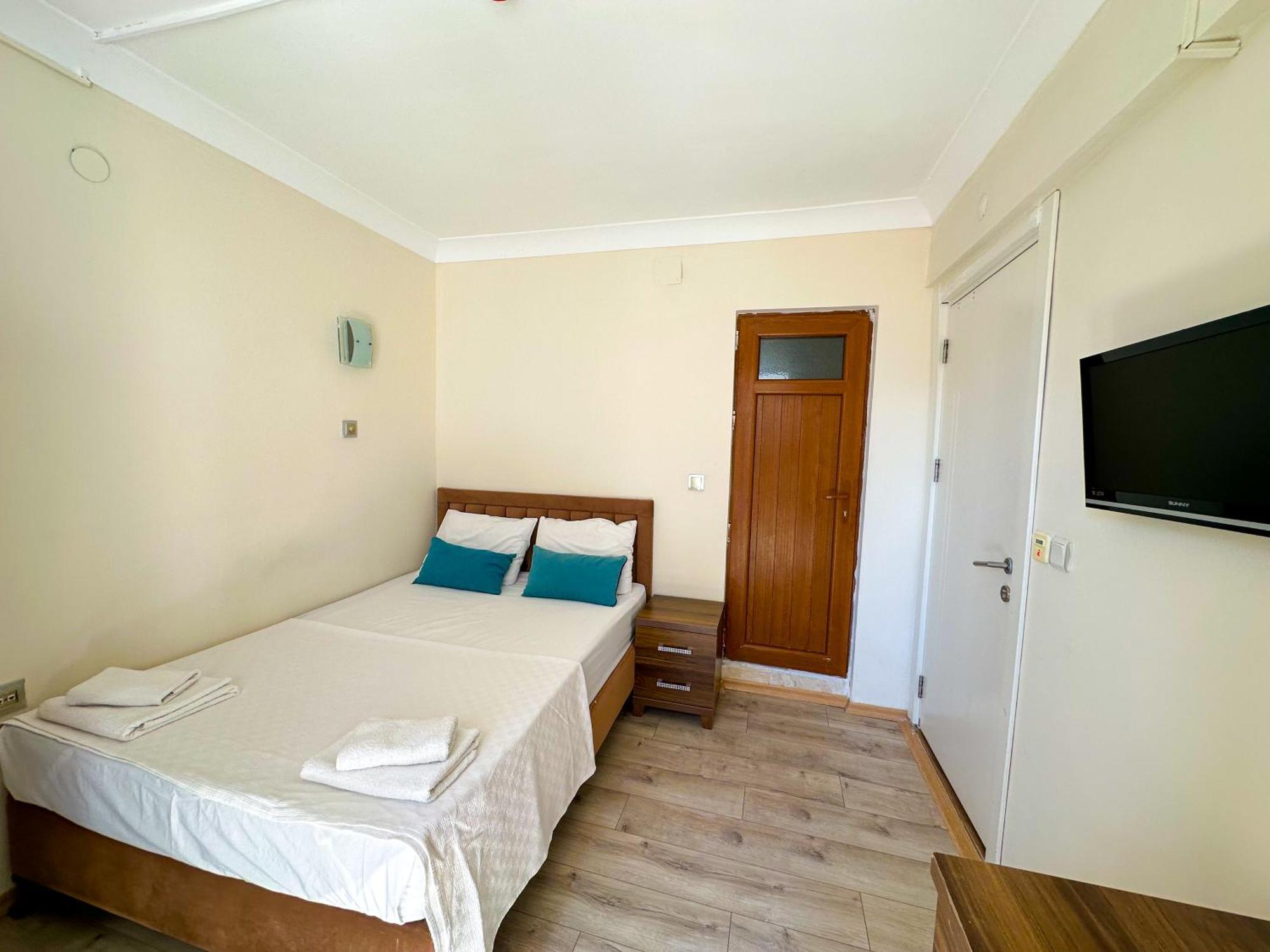 Reis Beach Hotel Мармарис Екстер'єр фото